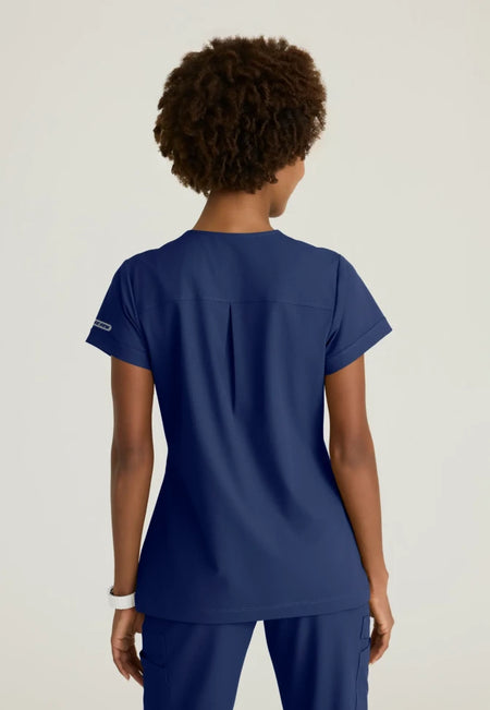 SKECHERS Trek Tuck-In Top