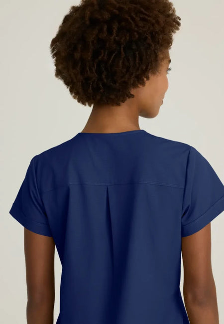 SKECHERS Trek Tuck-In Top